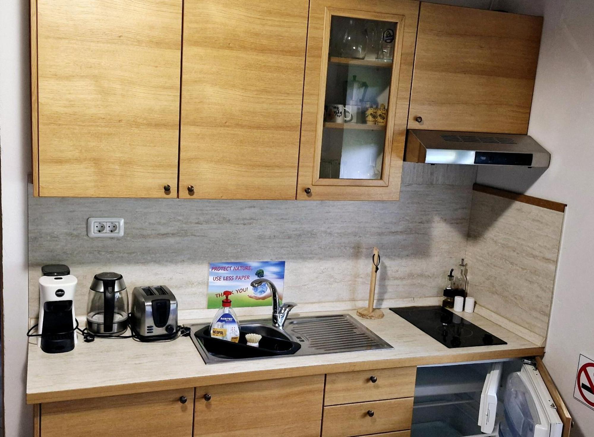 Guesthouse Idila Pod Nanosom Senozece Ngoại thất bức ảnh